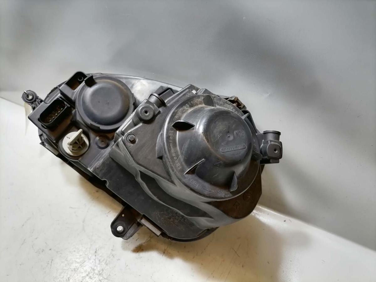 VW Golf 5 original Scheinwerfer vorn rechts Halogen Bj.2006